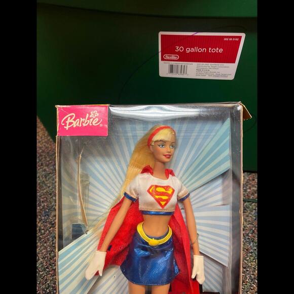 2003 MATTEL BARBIE as SUPERGIRL - Picture 2 of 10